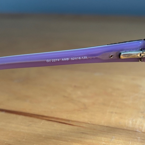 Guess eye glass frames - Picture 3 of 4